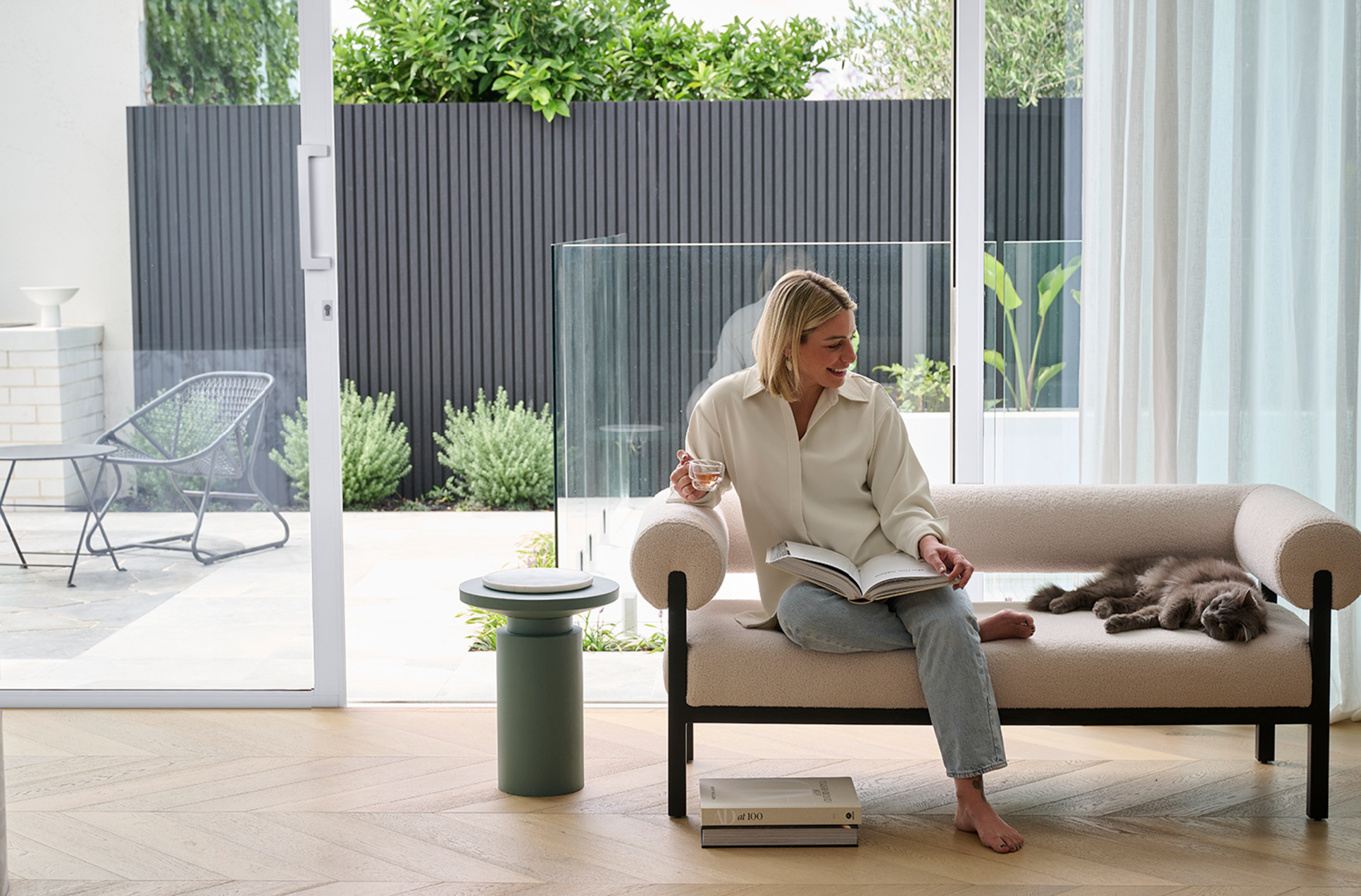 A PREMIUM STATEMENT FOR YOUR SLIDING DOORS.