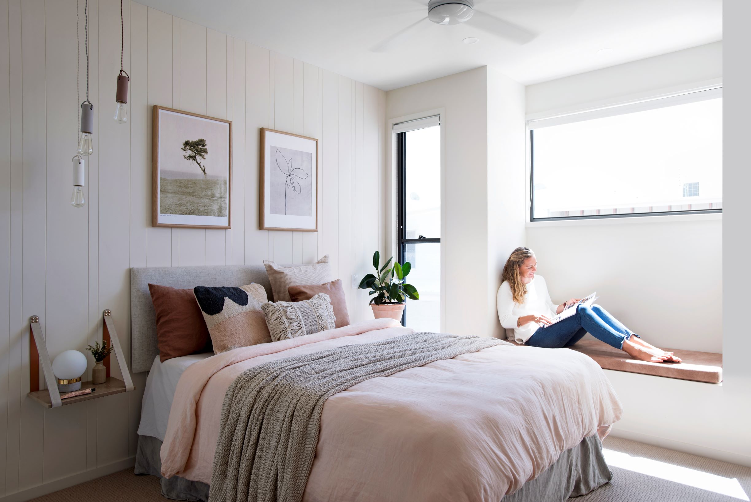 Bedroom of the White House with Double Hung Windows